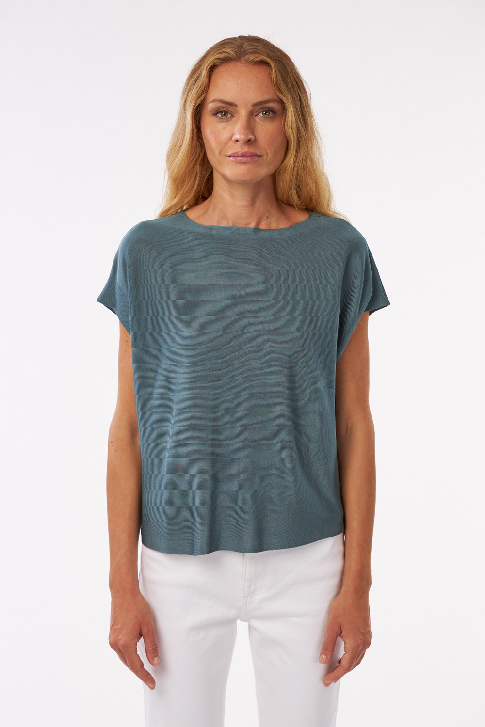 boat neck sweater in 100% viscose, short sleeves