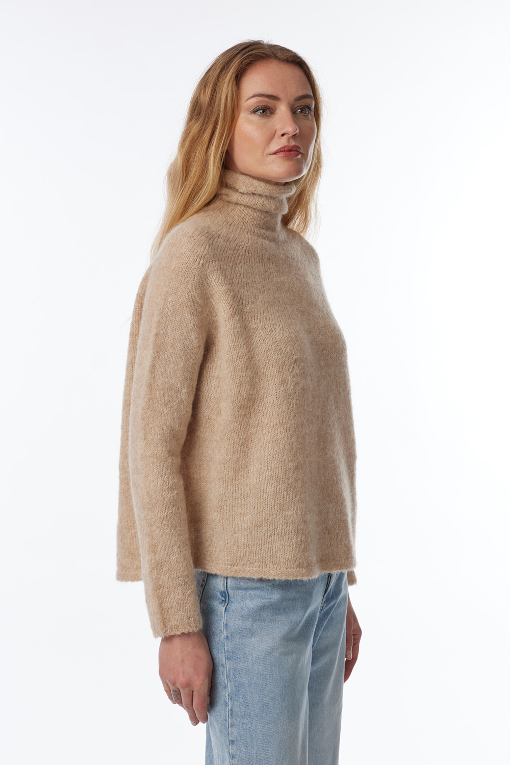 turtle neck sweater in baby camel and extrafine merino