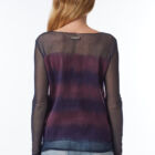 crew neck t-shirt in tulle with a contrasting needle-punched motif in 100% wool, long sleeves
